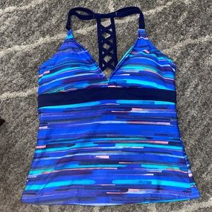 Title nine swim top